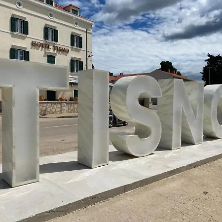 Casa Bazinga Tisno