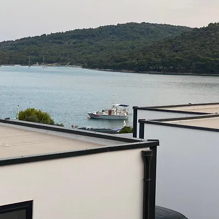 Vakantiehuis Casa Bazinga Tisno